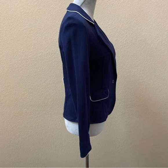 EUC Blue and white jacket - Picture 2 of 9